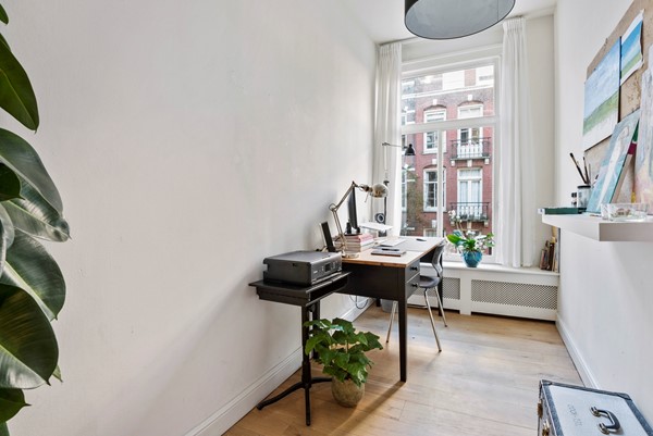 Medium property photo - Alberdingk Thijmstraat 30-1, 1054 AK Amsterdam